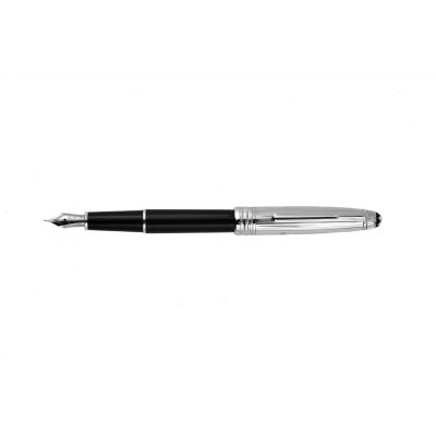 MontBlanc Meisterstuck Classique Sterling Silver And Black Lacquer Fountain Pen Replica MT074