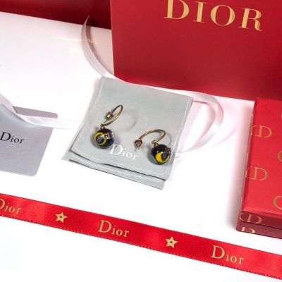 Exquisite Christian Dior Bee Earrings CDJW036