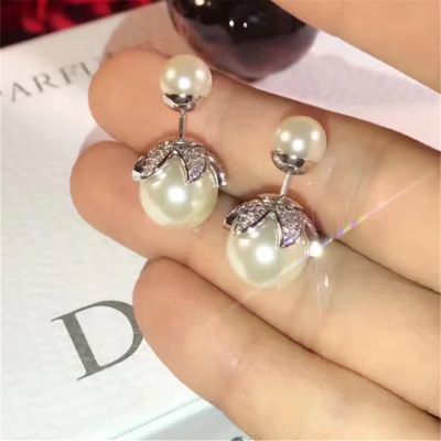 Christian Dior Flower Bud Diamonds Pearl Stud Earrings Sterling Silver Replica 2018