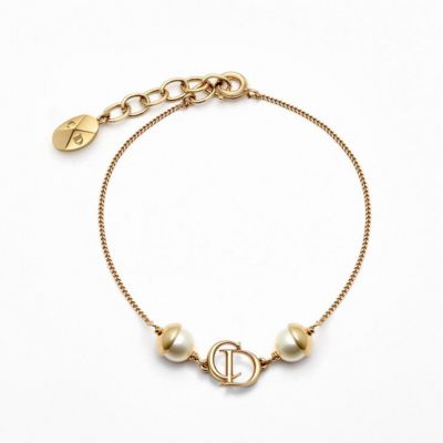 Mise en Dior Interpreting Pearls Chain Bracelet With CD Charm B0098MIDRS D301